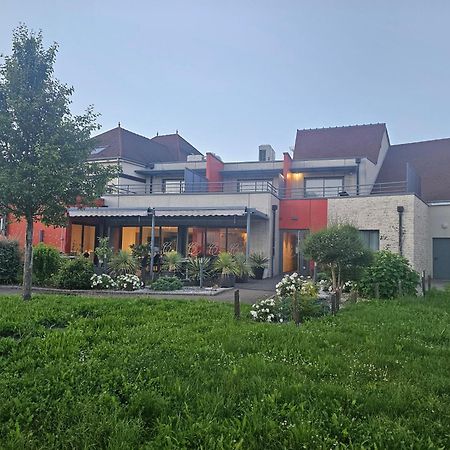Au Coeur Des Bulles Hotel Loches-sur-Ource Buitenkant foto